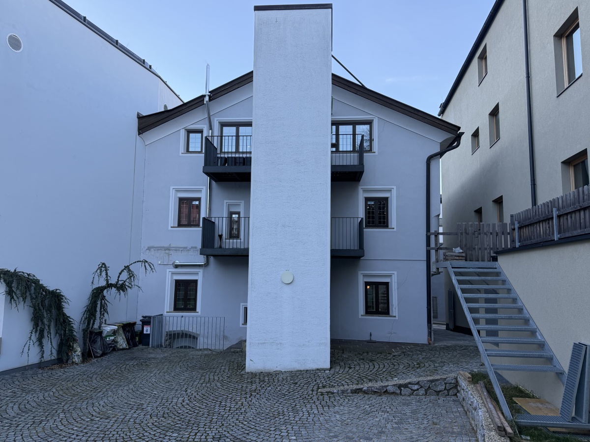 Außenansicht Haus.jpg