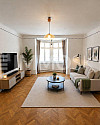 Wohnzimmer eingerichtet