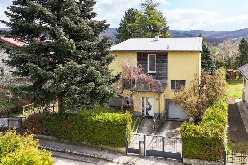 Hausansicht Straßenseite