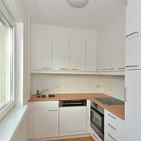 Kuechenbereich moebliert