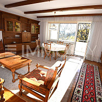 helles, gemütliches Wohnzimmer