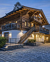 KITZIMMO-Luxus-Stadtvilla in Kitzbühel.-1