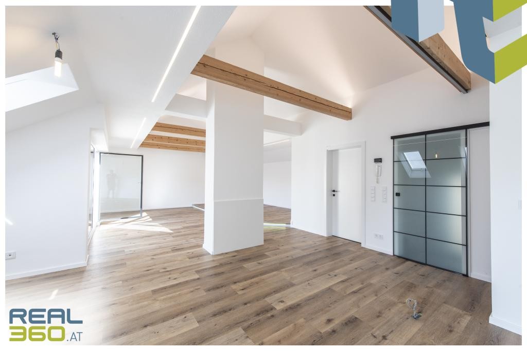 Offener heller Wohnbereich