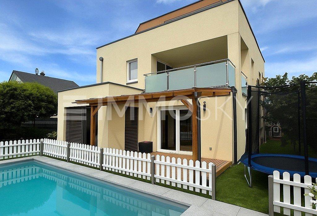 Wohntraum mit Pool