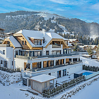 KITZIMMO-Luxusvilla mit Pool und Kaiserblick kaufen - Immobilien Ellmau.