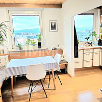 Essraum mit Ausblick ins Mühlviertel