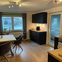 Küche mit Essbereich