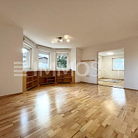 Wohnzimmer mit Erker