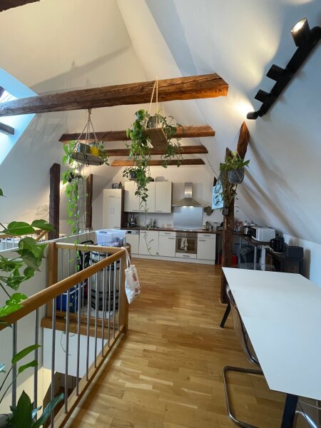 1.OG Maisonette Küche