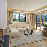 KITZIMMO-Luxuriöse Gartenwohnung mit eigenem Wellnessbereich - Immobilien Brixen.