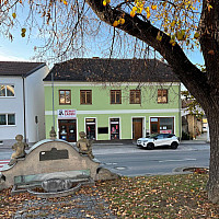 Wohnung im gesamten 1.OG