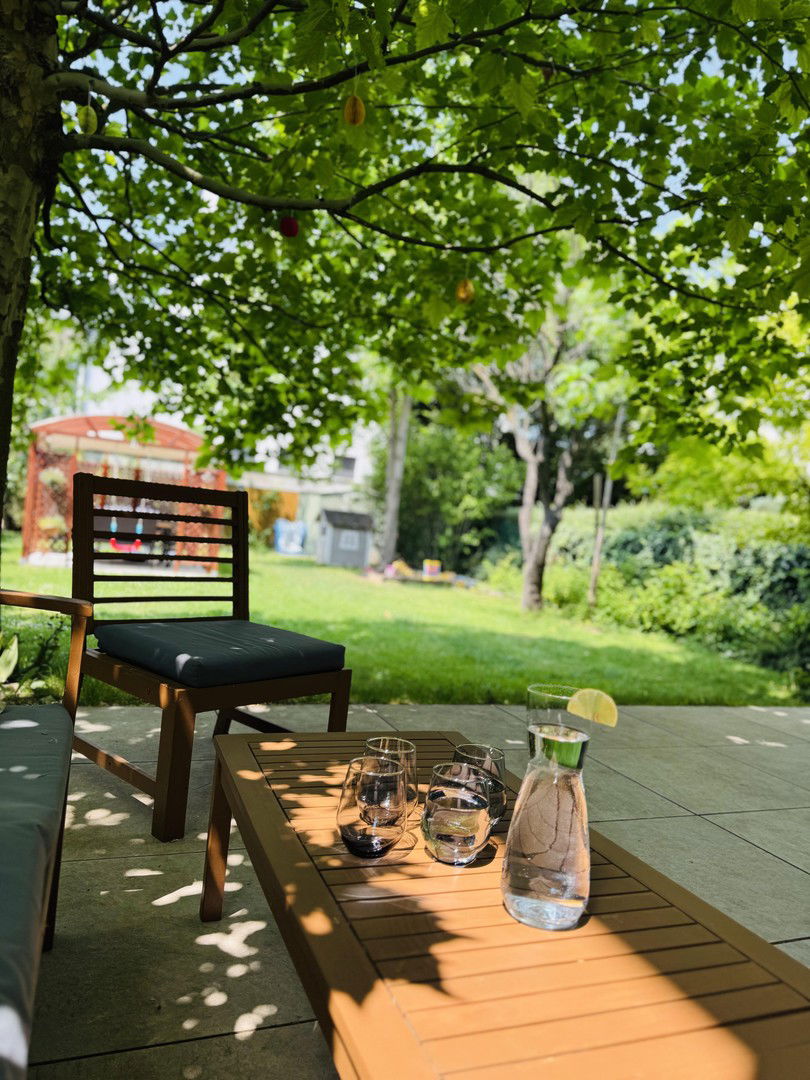 Terasse (Baumschatten)