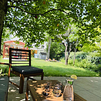 Terasse (Baumschatten)