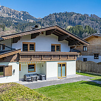 KITZIMMO-Wohnhaus mit 2 Einheiten & Freizeitwohnsitz kaufen - Immobilien Kitzbühel.