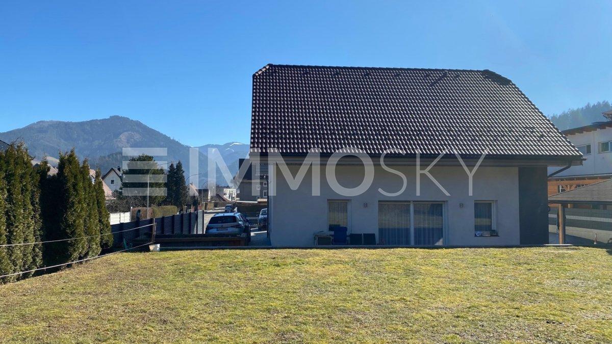 LUXURIÖS WOHNEN UND ARBEITEN UNTER EINEM DACH