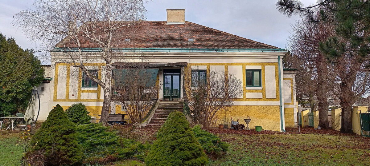 Südseitige Gartenansicht