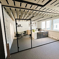 Büro 1