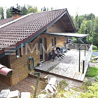 Südseite mit Terrasse