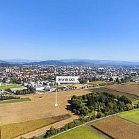 Landwirtschaftliche Flächen mit 15.000m² in Waidmannsdorf - Nähe Fussballstadion