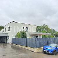 Neuwertiges Eigenheim mit Pool