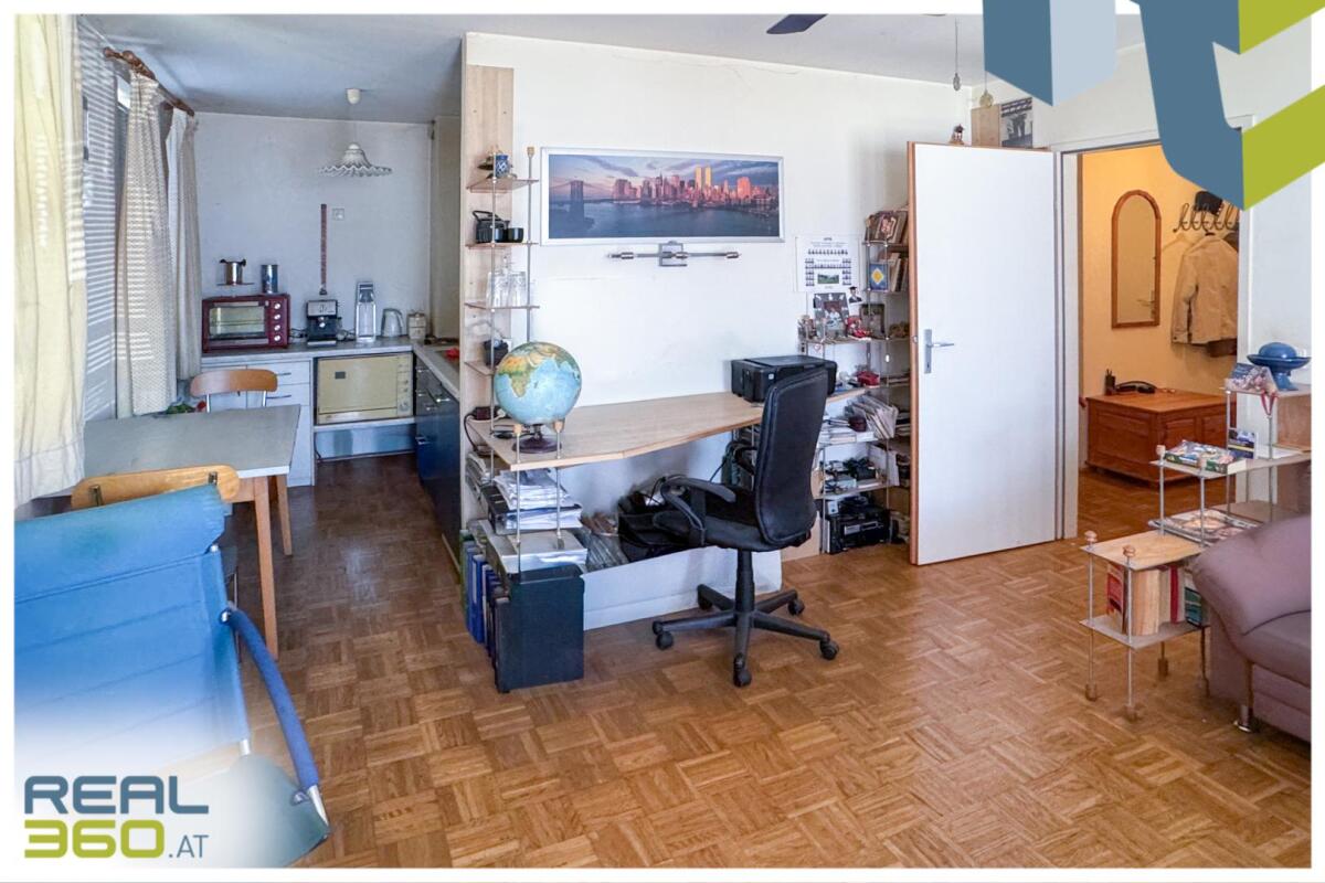 Wohn- Essbereich und Küche