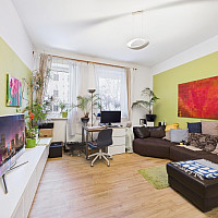 CAM04191G0-PR0075-STILL003