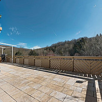 Terrasse mit Grünblick