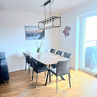 Essnische mit Ausgang Balkon