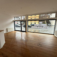 EG Geschäftsraum straßenseitig