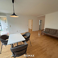 Wohnzimmer Ansicht 1