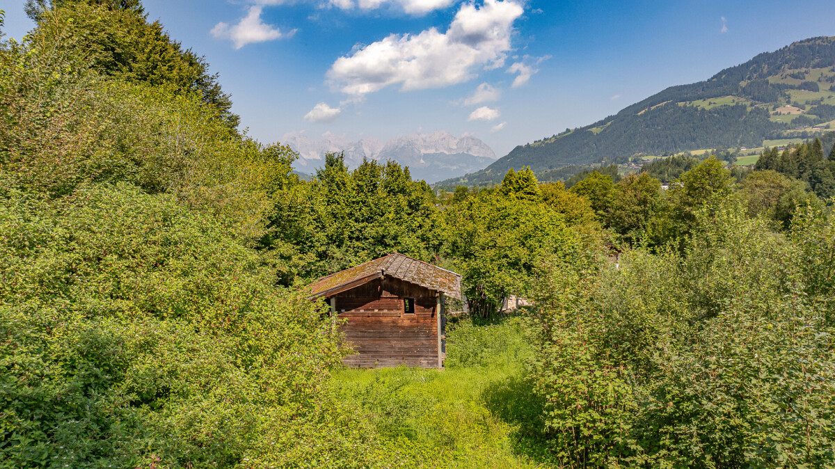 KITZIMMO-Grundstück für Einheimische in sonniger Ruhelage kaufen - Immobilien Kitzbühel.