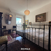 Schlafzimmer mit französischem Balkon