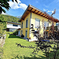 Charmantes, vollständig renovi