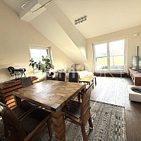 Wohnzimmer/Essbereich