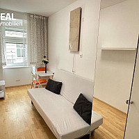 Wohn/ Schlafzimmer