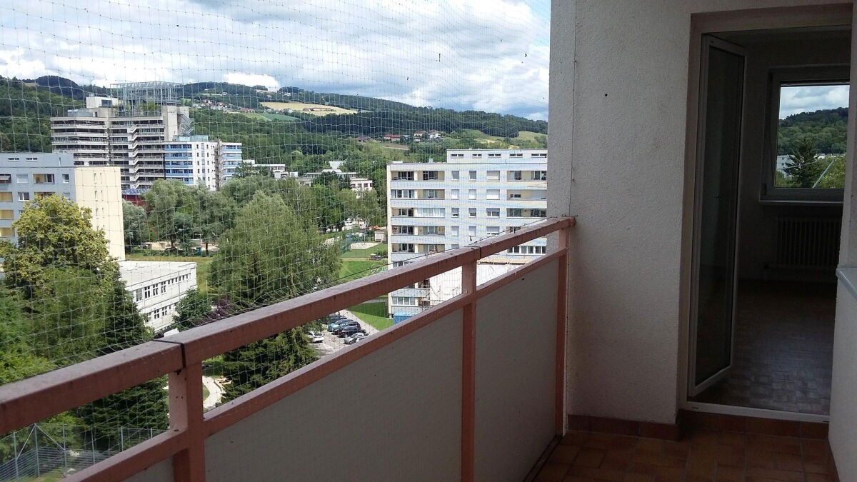 Blick auf JKU von Loggia