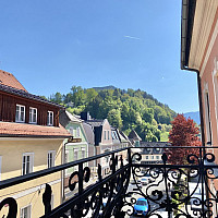 e995713d-721f-41c5-b24b-3d6ba7a17a36