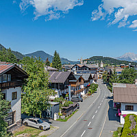 KITZIMMO-Stadthaus im Zentrum mit großem Potenzial kaufen - Immobilien Kitzbühel.