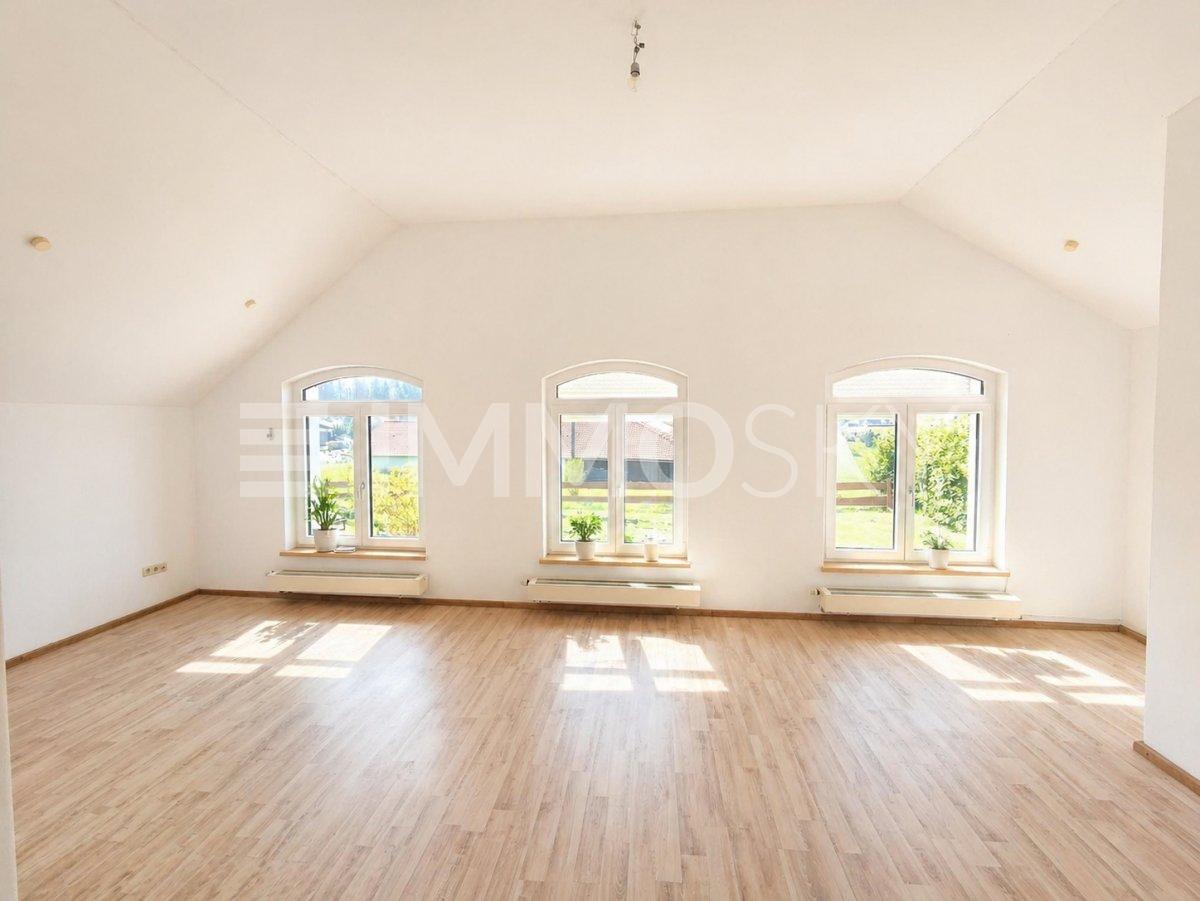 Wohnzimmer DG