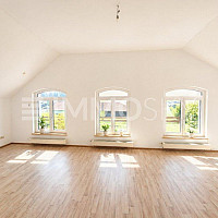 Wohnzimmer DG