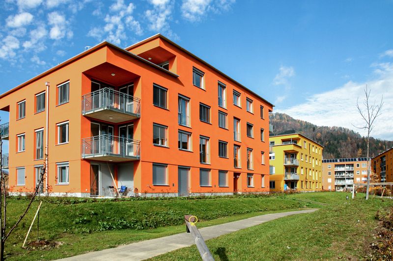 inbiau chka 198001 002bruckmur.jpg