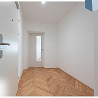 Gang mit Blick auf die Zimmer