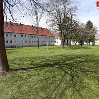 Straßerhof 2, Innenhof