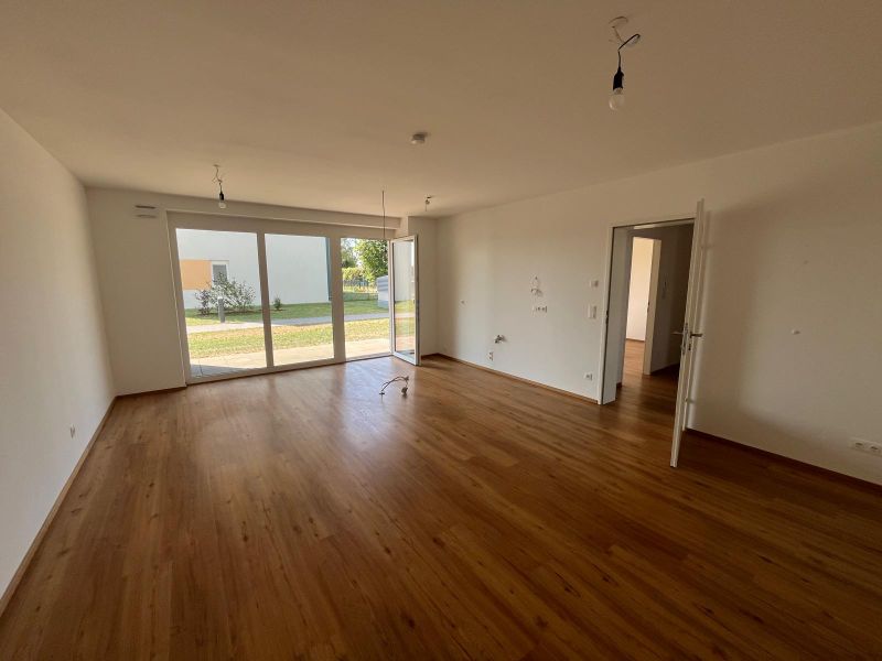 totibi ansc 2930 HansSachs Strasse14 1 Wohnkueche.JPG