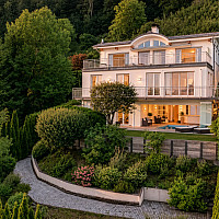 KITZIMMO-Exklusive Villa mit Pool am Traunsee kaufen - Immobilien Gmunden.