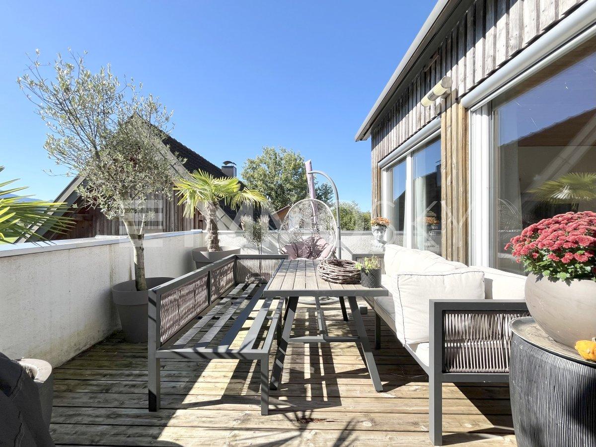 Sonnige Terrasse