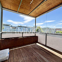 Verglaster Balkon