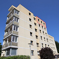 Kernsanierte und schöne 2 Zi Wohnung im 5. und letzten OG mit Garage in Klagenfurt - Karl-Landsteiner-Gasse