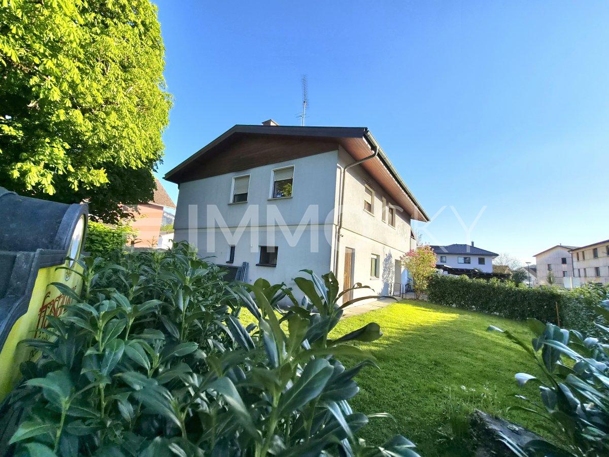 Mehrfamilienhaus