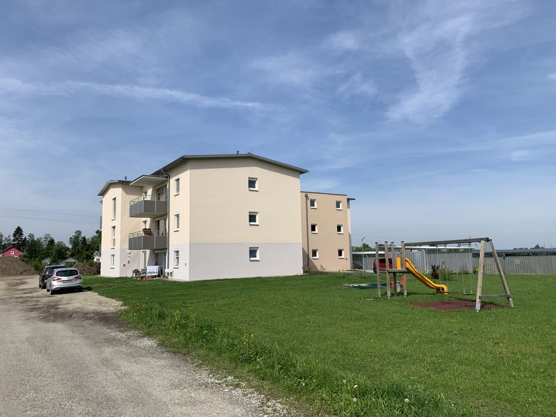 totibi ansc 7707 Sportplatzstraße5 Außenansicht.JPG